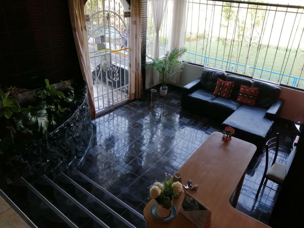 Casa Baraquel Hotel อาเรกิปา ภายนอก รูปภาพ